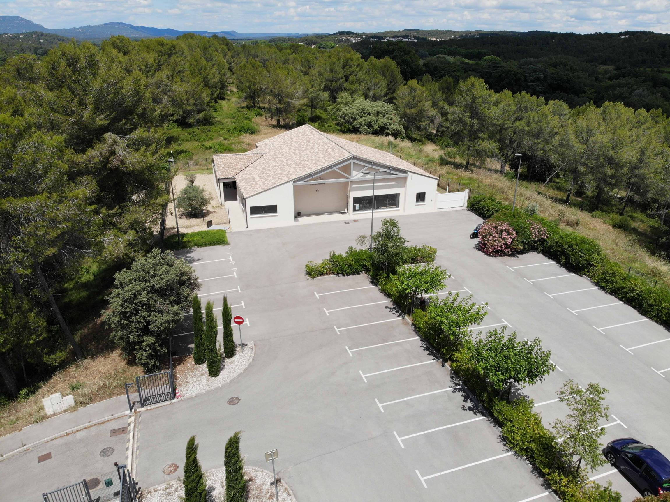 Pompes Funèbres Blanc Fargeon